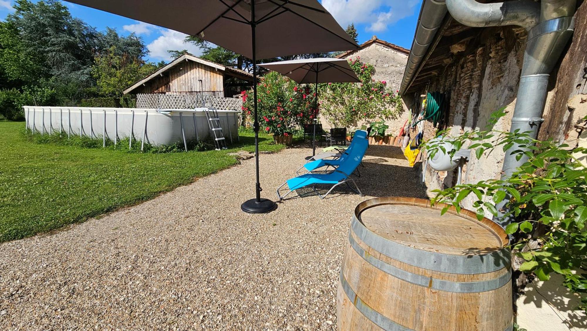 Chambres Et Gites Les Deux Chenes Pres De Bergerac Le Fleix Exteriör bild