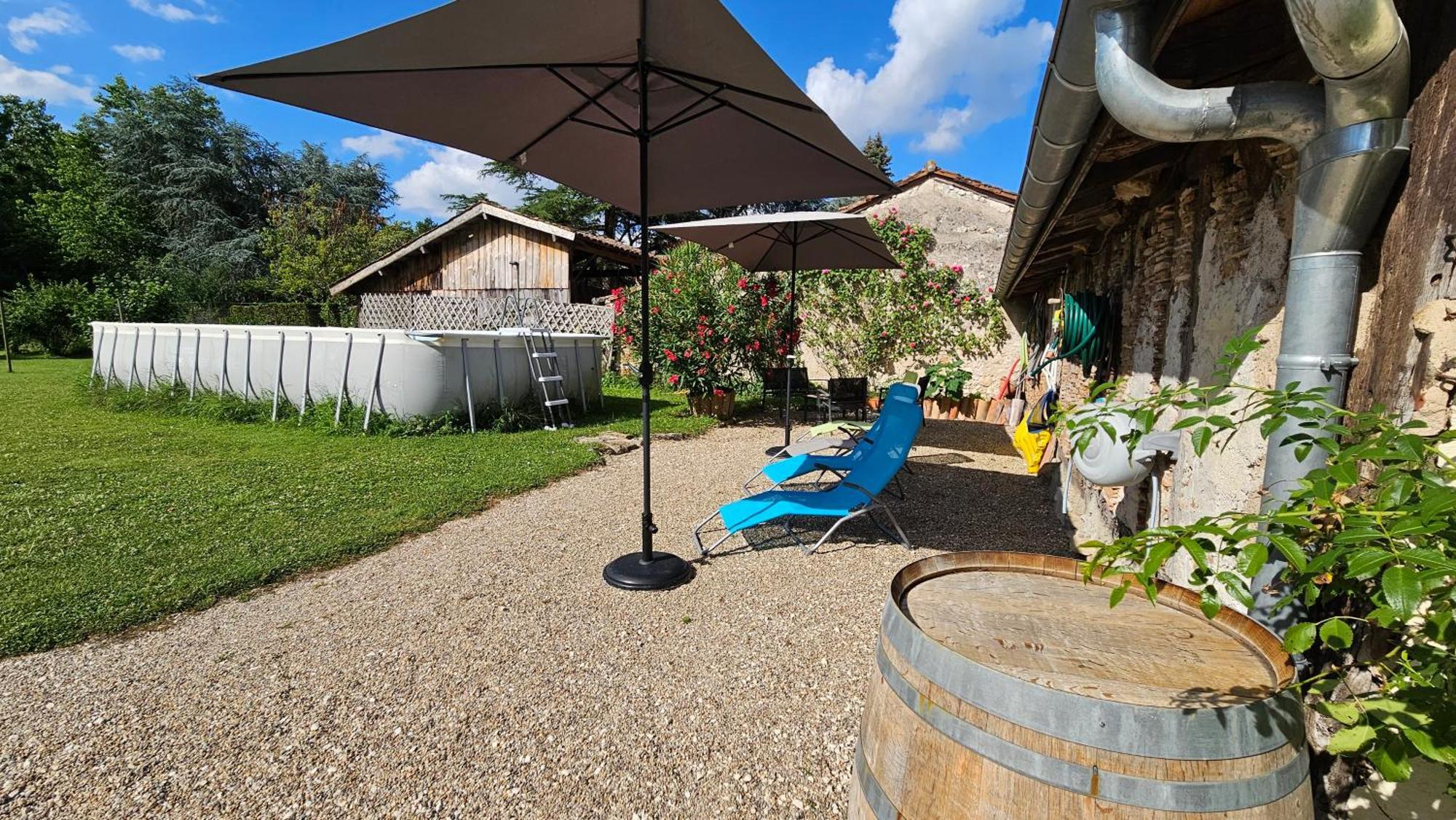Chambres Et Gites Les Deux Chenes Pres De Bergerac Le Fleix Exteriör bild